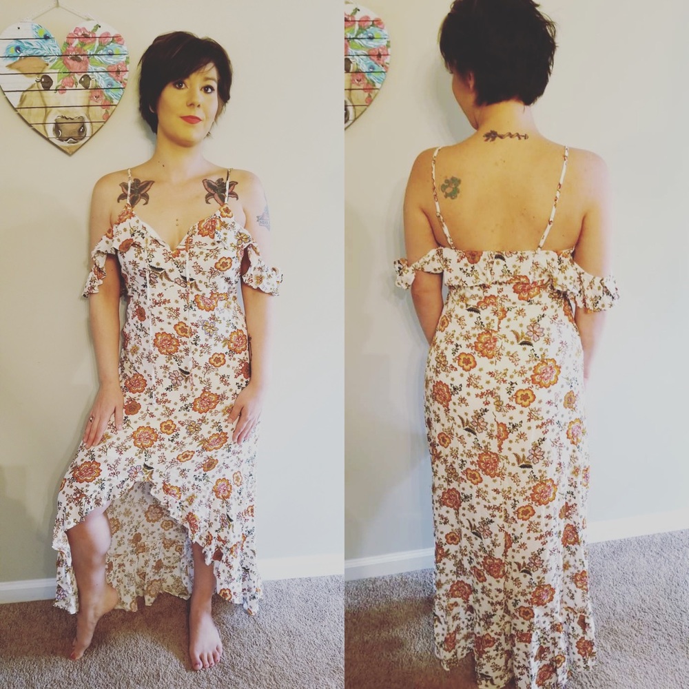 Soft and romantic summer dress